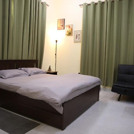 Luxury Private Studio Apartment Close To Airport Abu Dhabi Ngoại thất bức ảnh