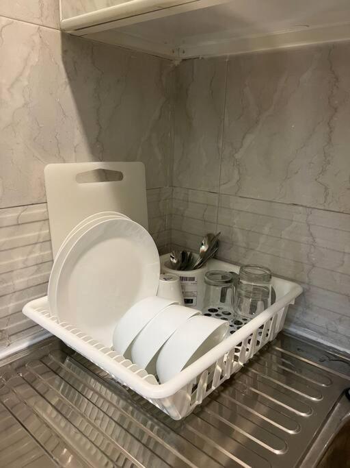 Luxury Private Studio Apartment Close To Airport Abu Dhabi Ngoại thất bức ảnh