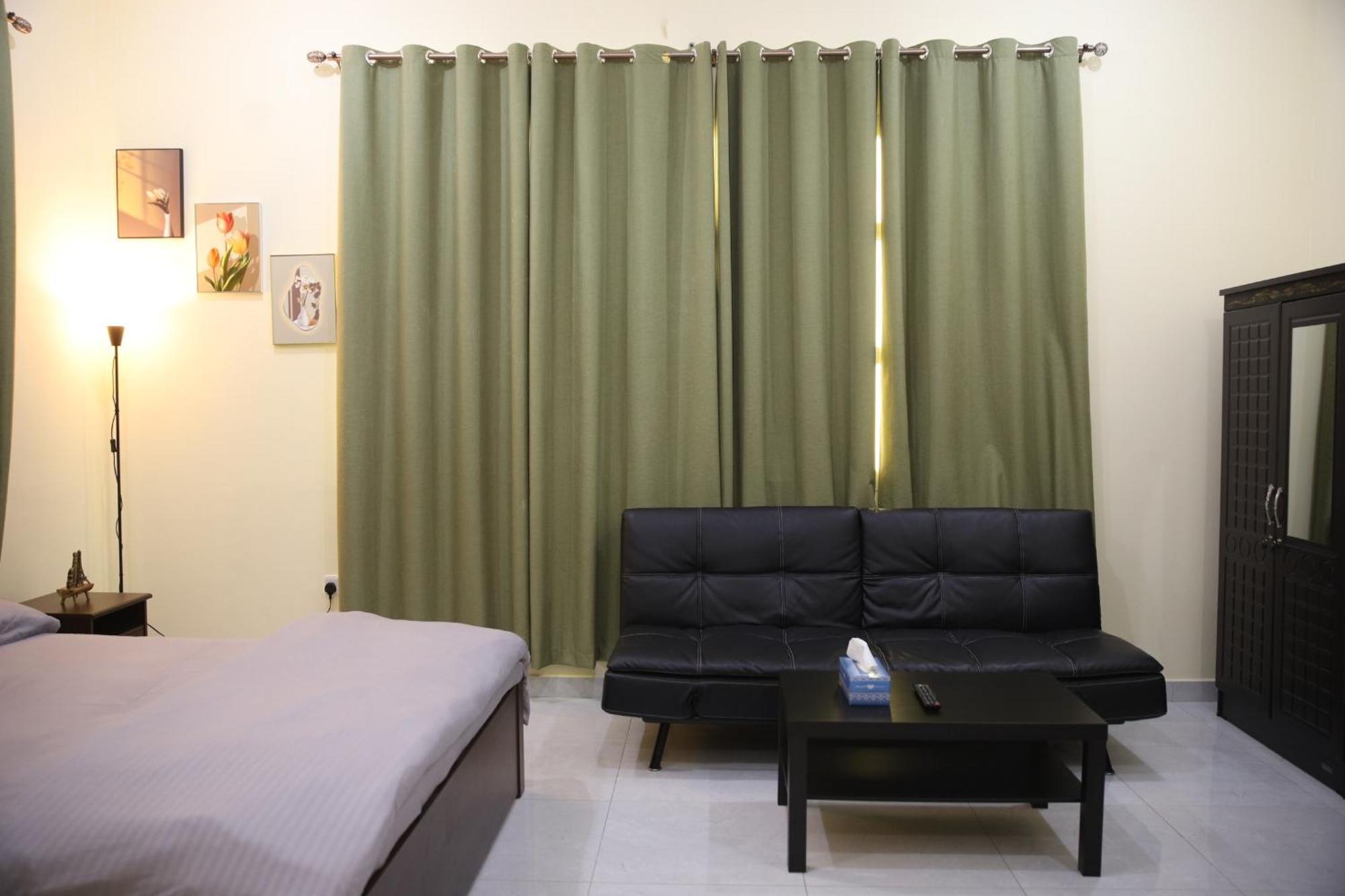 Luxury Private Studio Apartment Close To Airport Abu Dhabi Ngoại thất bức ảnh