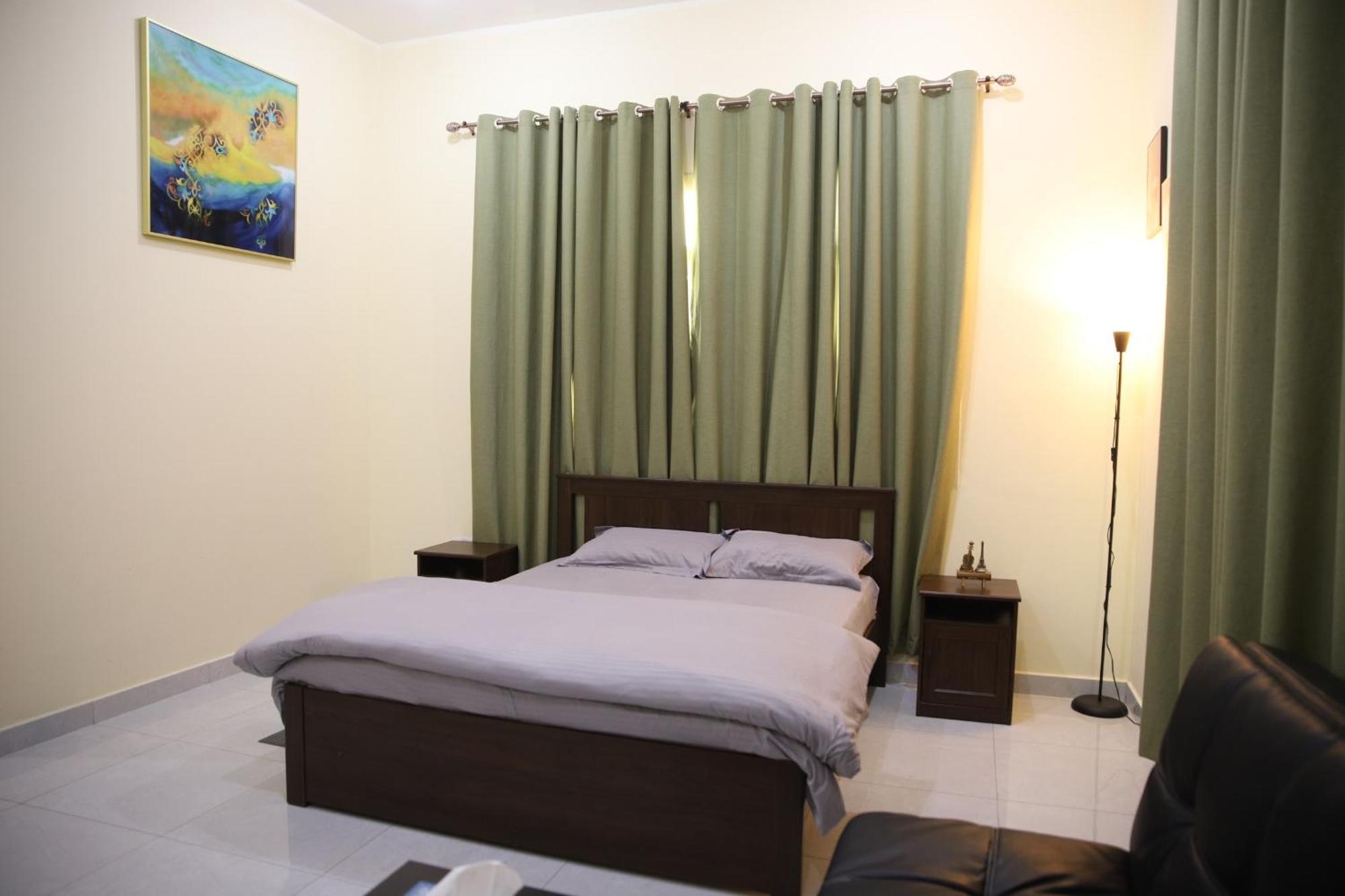 Luxury Private Studio Apartment Close To Airport Abu Dhabi Ngoại thất bức ảnh